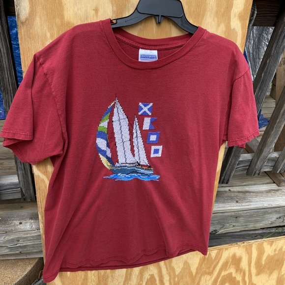 Vintage T-Shirt Sailboat Fruit Of The‎ Looms Sewn Embroidered Red Mens Size XL - Picture 10 of 10
